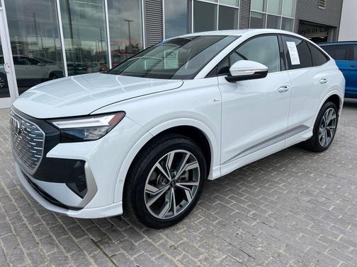 2023 Audi Q4 e-tron Premium Plus 50 quattro