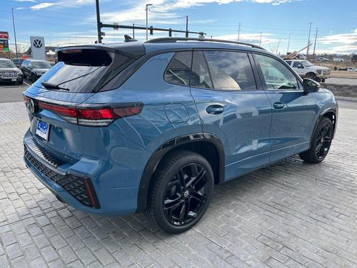 2026 Volkswagen Tiguan 2.0T SE R-Line Black 4MOTION