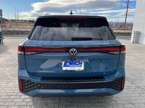 2026 Volkswagen Tiguan 2.0T SE R-Line Black 4MOTION