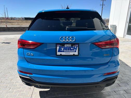 2023 Audi Q3 Premium 45 TFSI S line quattro Tiptronic