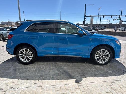 2023 Audi Q3 Premium 45 TFSI S line quattro Tiptronic