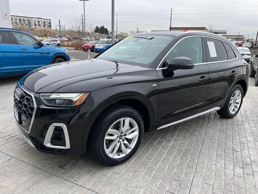2022 Audi Q5 45 S line Premium