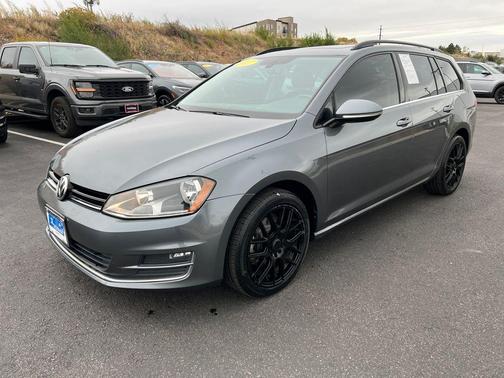 2017 Volkswagen Golf SportWagen TSI SE
