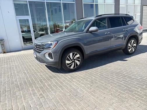 2025 Volkswagen Atlas 2.0T SE w/Technology 4MOTION