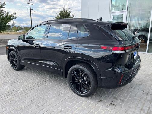 2025 Volkswagen Tiguan 2.0T SE R-Line Black 4MOTION