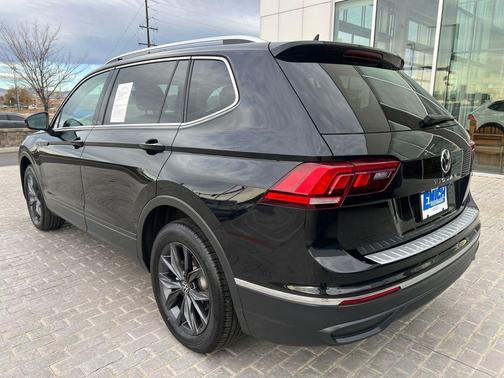 2022 Volkswagen Tiguan 2.0T SE 4MOTION