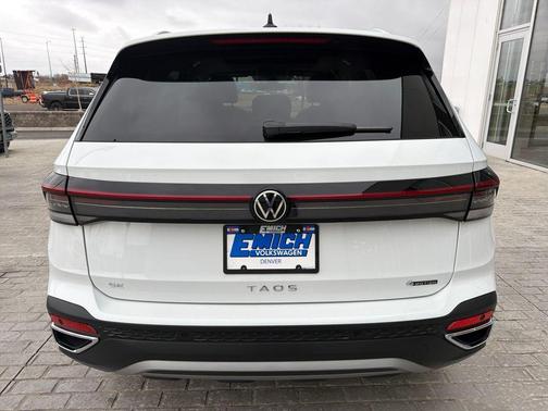 2025 Volkswagen Taos 1.5T SE