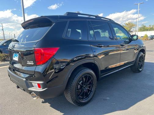 2022 Honda Passport AWD Elite