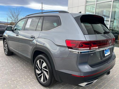 2025 Volkswagen Atlas 2.0T SE w/Technology 4MOTION
