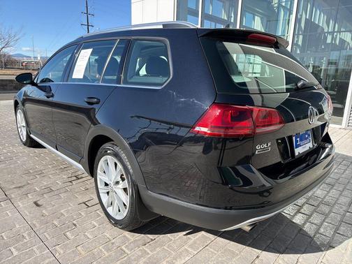 2017 Volkswagen Golf Alltrack TSI SE