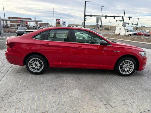 2019 Volkswagen Jetta 1.4T R-Line