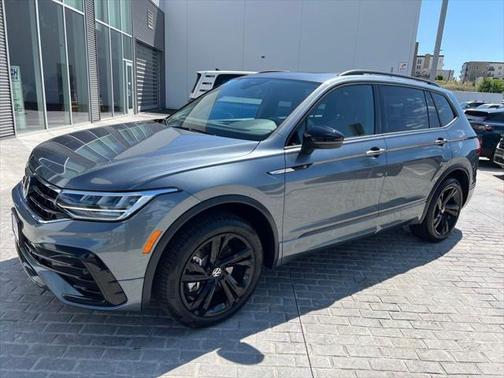 2024 Volkswagen Tiguan 2.0T SE R-Line Black 4MOTION