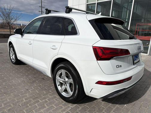 2023 Audi Q5 40 Premium
