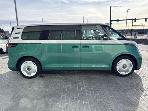 2025 Volkswagen ID. Buzz 1st Edition with 4MOTION