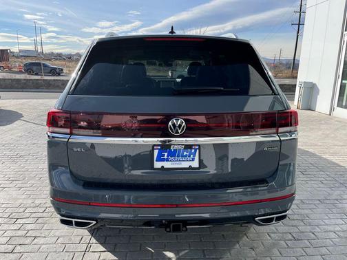 2026 Volkswagen Atlas 2.0T SEL Premium R-Line 4MOTION