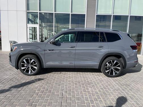 2026 Volkswagen Atlas 2.0T SEL Premium R-Line 4MOTION