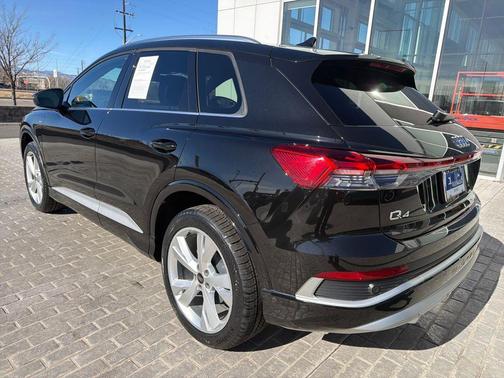 2023 Audi Q4 e-tron Premium Plus 50 quattro