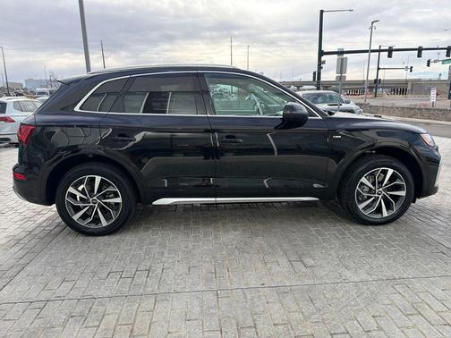 2023 Audi Q5 45 S line Premium Plus