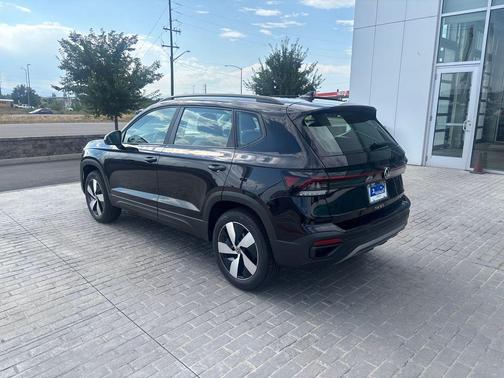 2025 Volkswagen Taos 1.5T S