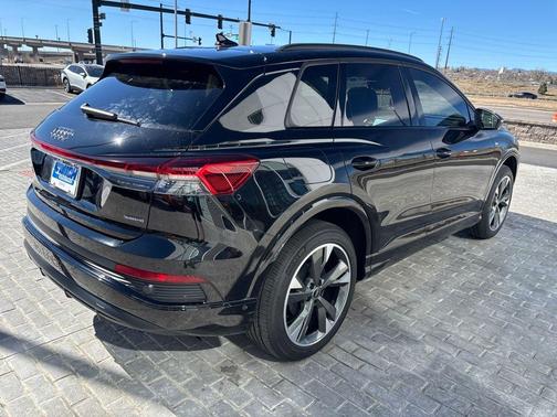 2024 Audi Q4 e-tron Premium Plus 50 quattro