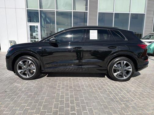2024 Audi Q4 e-tron Premium Plus 50 quattro