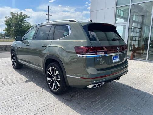 2025 Volkswagen Atlas 2.0T SEL Premium R-Line 4MOTION
