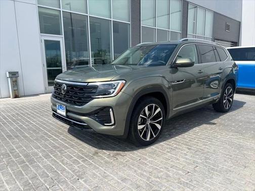 2025 Volkswagen Atlas 2.0T SEL Premium R-Line 4MOTION