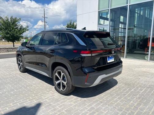 2025 Volkswagen Tiguan 2.0T SE 4MOTION