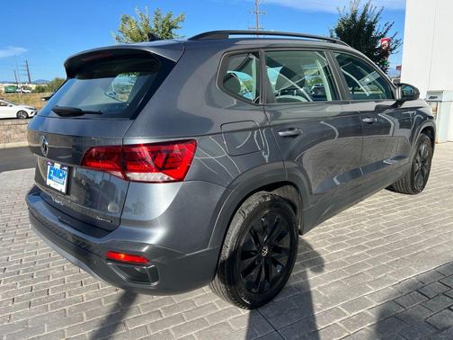2022 Volkswagen Taos 1.5T S