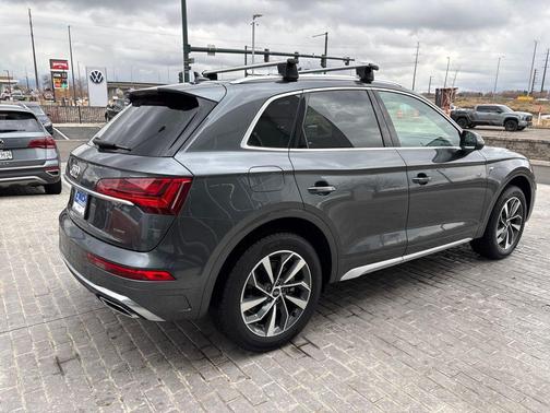 2023 Audi Q5 45 S line Premium Plus