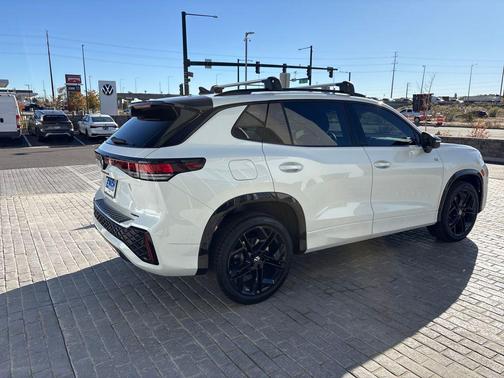 2025 Volkswagen Tiguan 2.0T SE R-Line Black 4MOTION