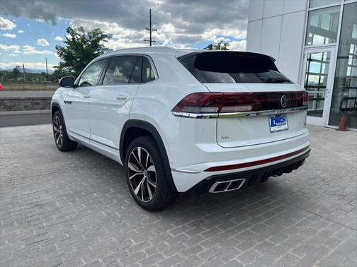 2025 Volkswagen Atlas Cross Sport 2.0T SEL Premium