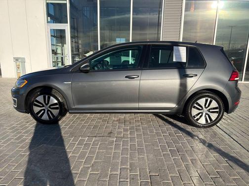 2019 Volkswagen e-Golf SEL Premium