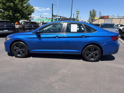 Rising Blue Metallic 2023 Volkswagen Jetta 1.5T SE