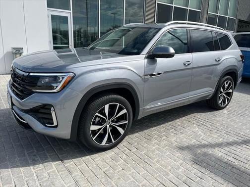 2025 Volkswagen Atlas 2.0T SEL Premium R-Line 4MOTION