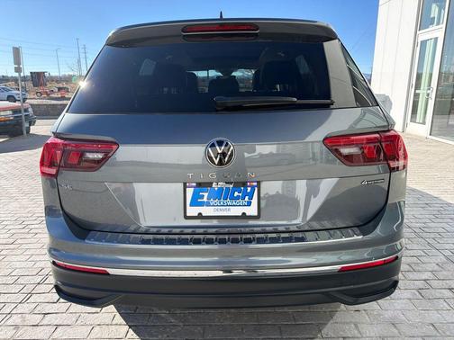 2023 Volkswagen Tiguan 2.0T SE 4MOTION