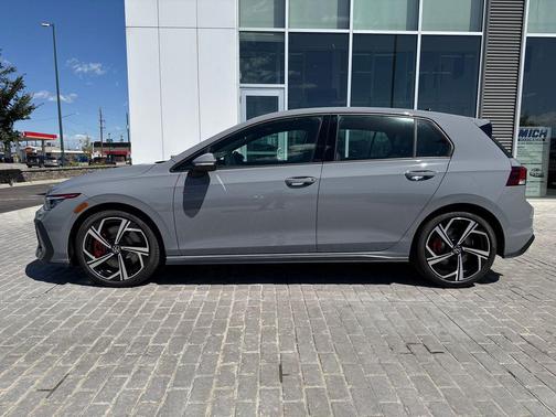 Moonstone Gray 2026 Volkswagen Golf GTI 2.0T SE DSG