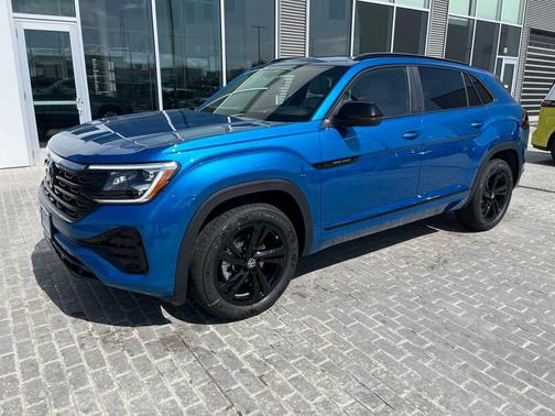 2025 Volkswagen Atlas Cross Sport 2.0T SEL