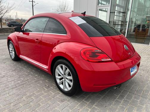 2015 Volkswagen Beetle DSG 2.0L TDI w/Sun/Sound/Nav