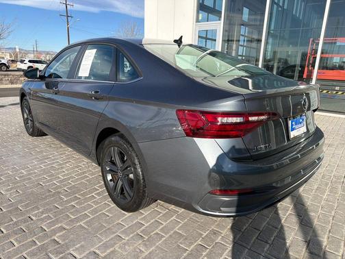2023 Volkswagen Jetta 1.5T SE