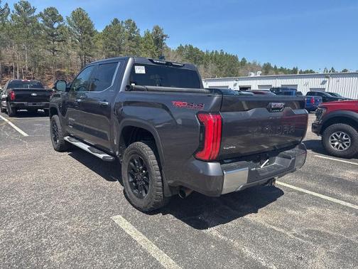 2022 Toyota Tundra LIMITED