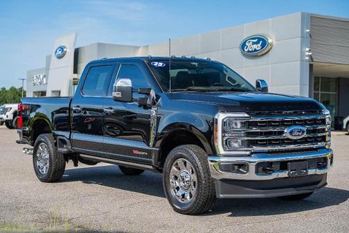 2025 Ford F-250 KING RANCH