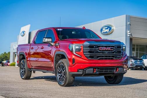 2023 GMC Sierra 1500 AT4