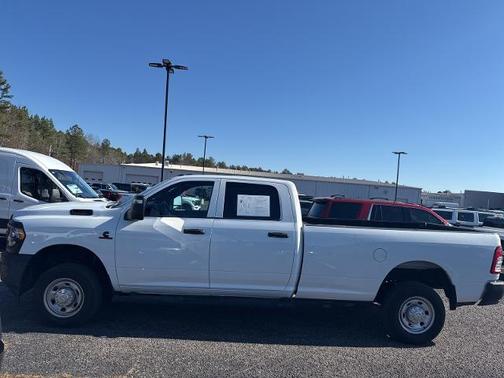 2024 RAM 2500 TRADESMAN