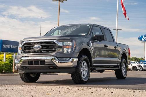 CARBONIZED GRAY METALLIC 2023 Ford F-150 XLT