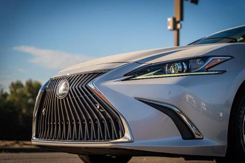 2020 Lexus ES 350 BASE