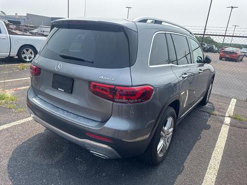 2022 Mercedes-Benz GLB 250 BASE 4MATIC