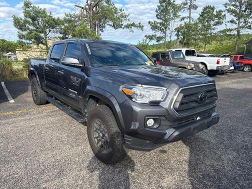 2022 Toyota Tacoma SR5