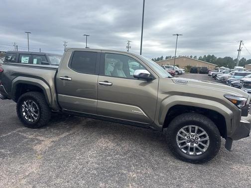 2024 Toyota Tacoma LIMITED