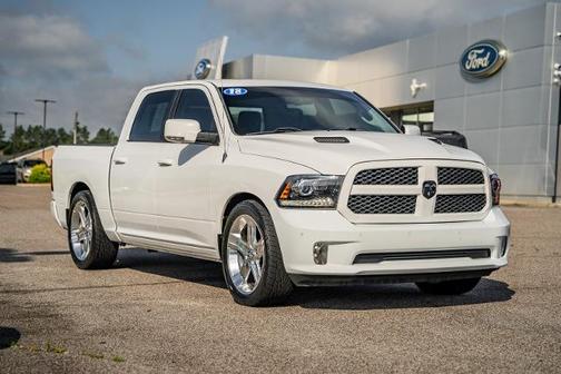 2018 RAM 1500 SPORT